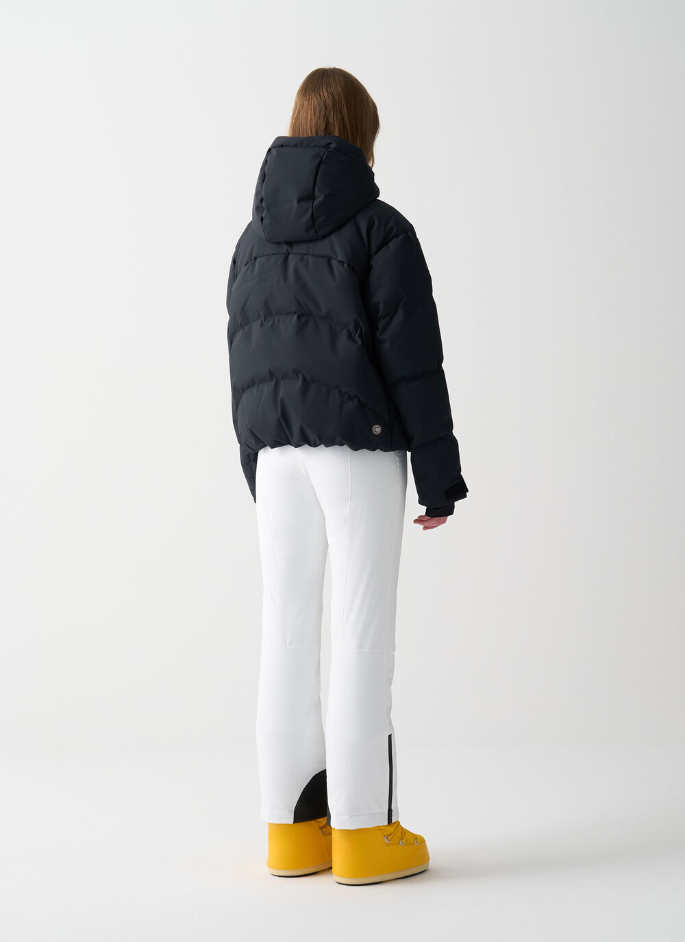 Cropped padded ski jacket image number 3