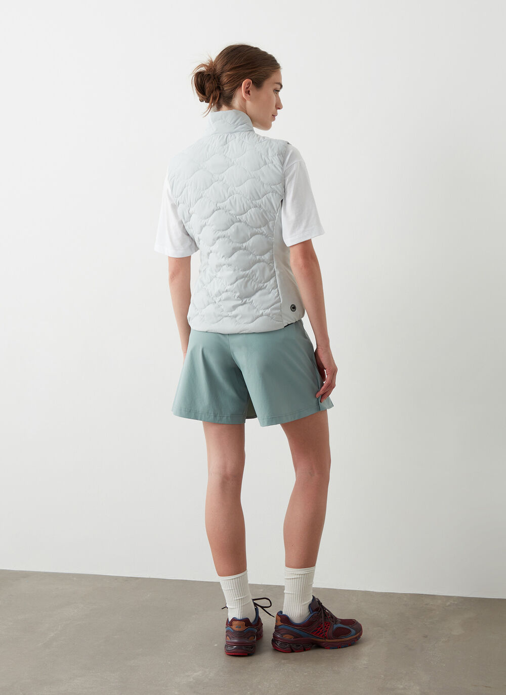 Windproof vest image number 3