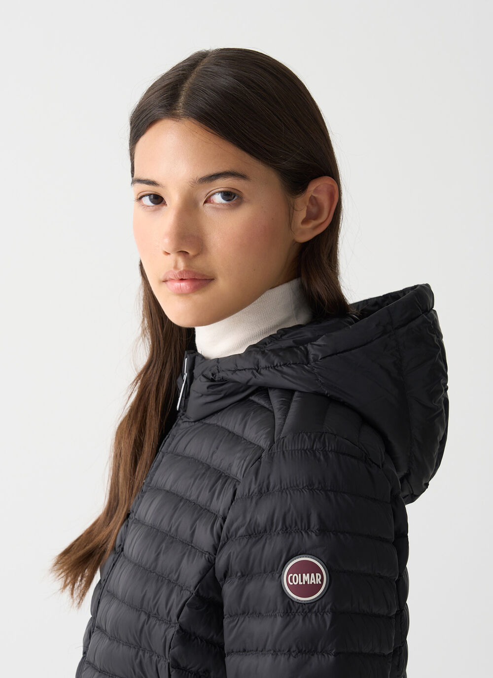 Leichte Daunenjacke mit Kapuze image number 2