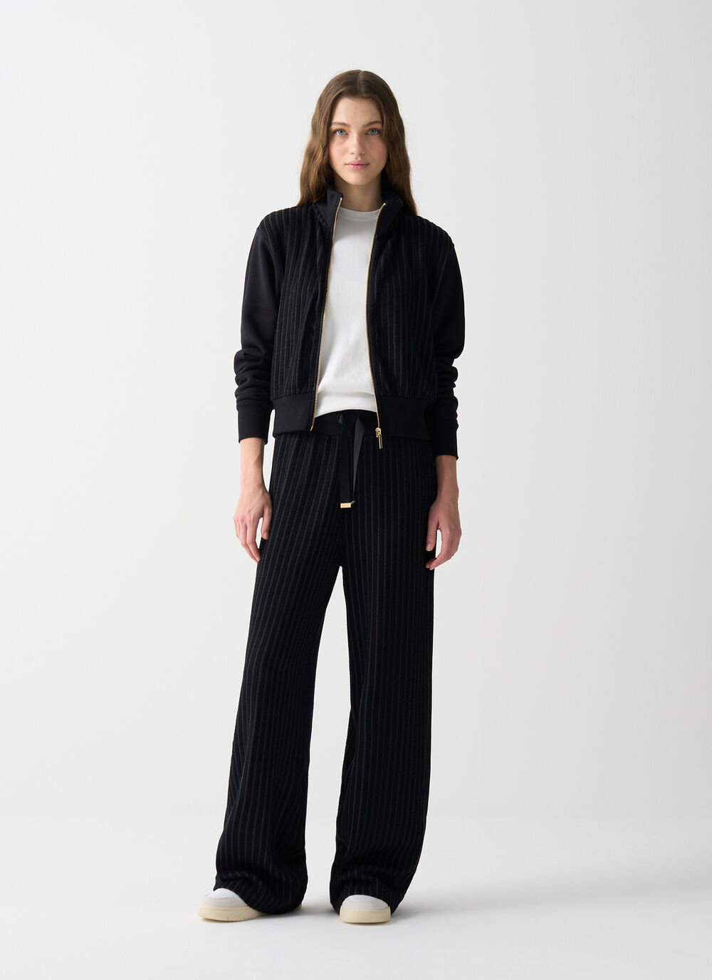 Pantalon de jogging avec torsades image number 0