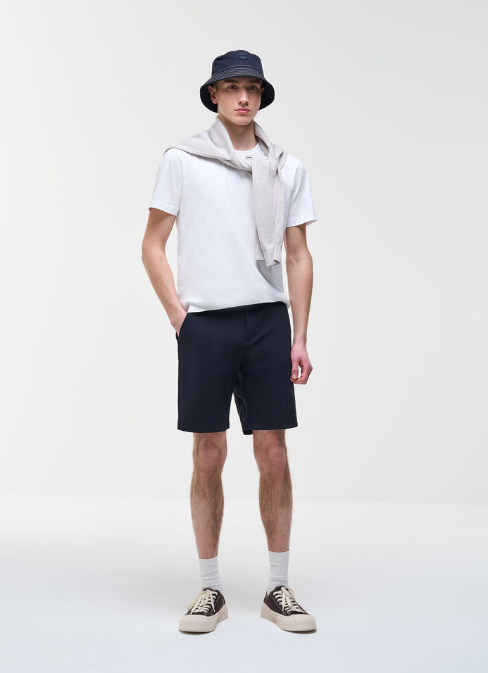 Easy-care chino shorts