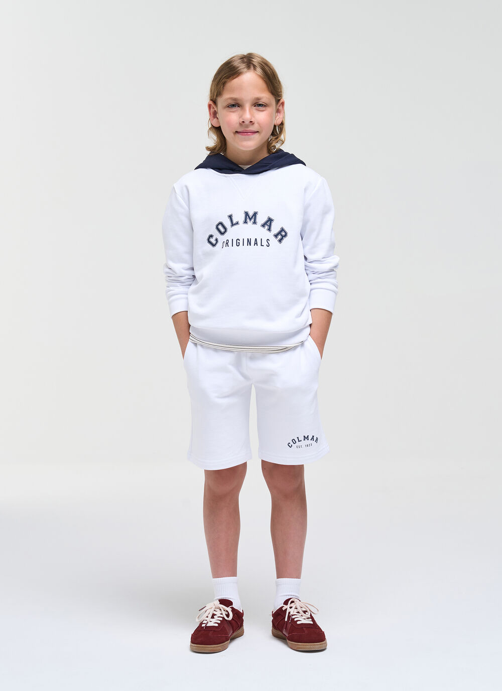 College hoodie image number 1