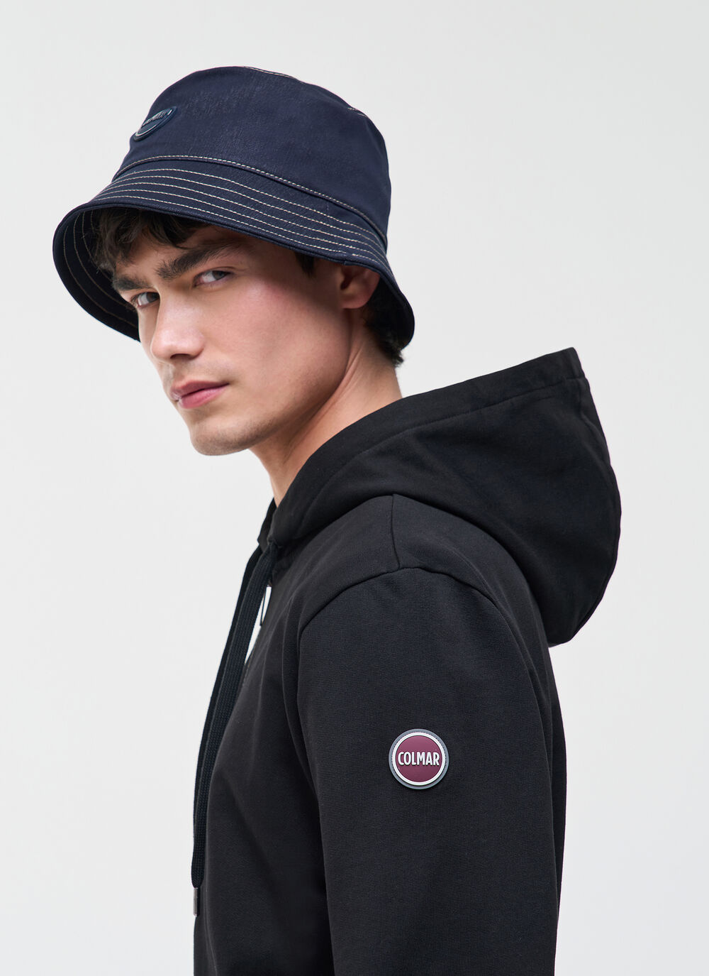 Full-zip hooded sweatshirt image number 2