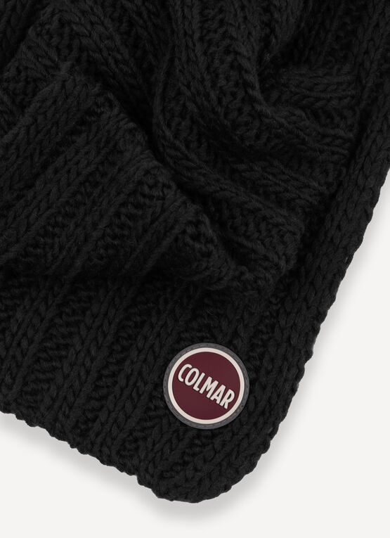 Long unisex rib-knit scarf