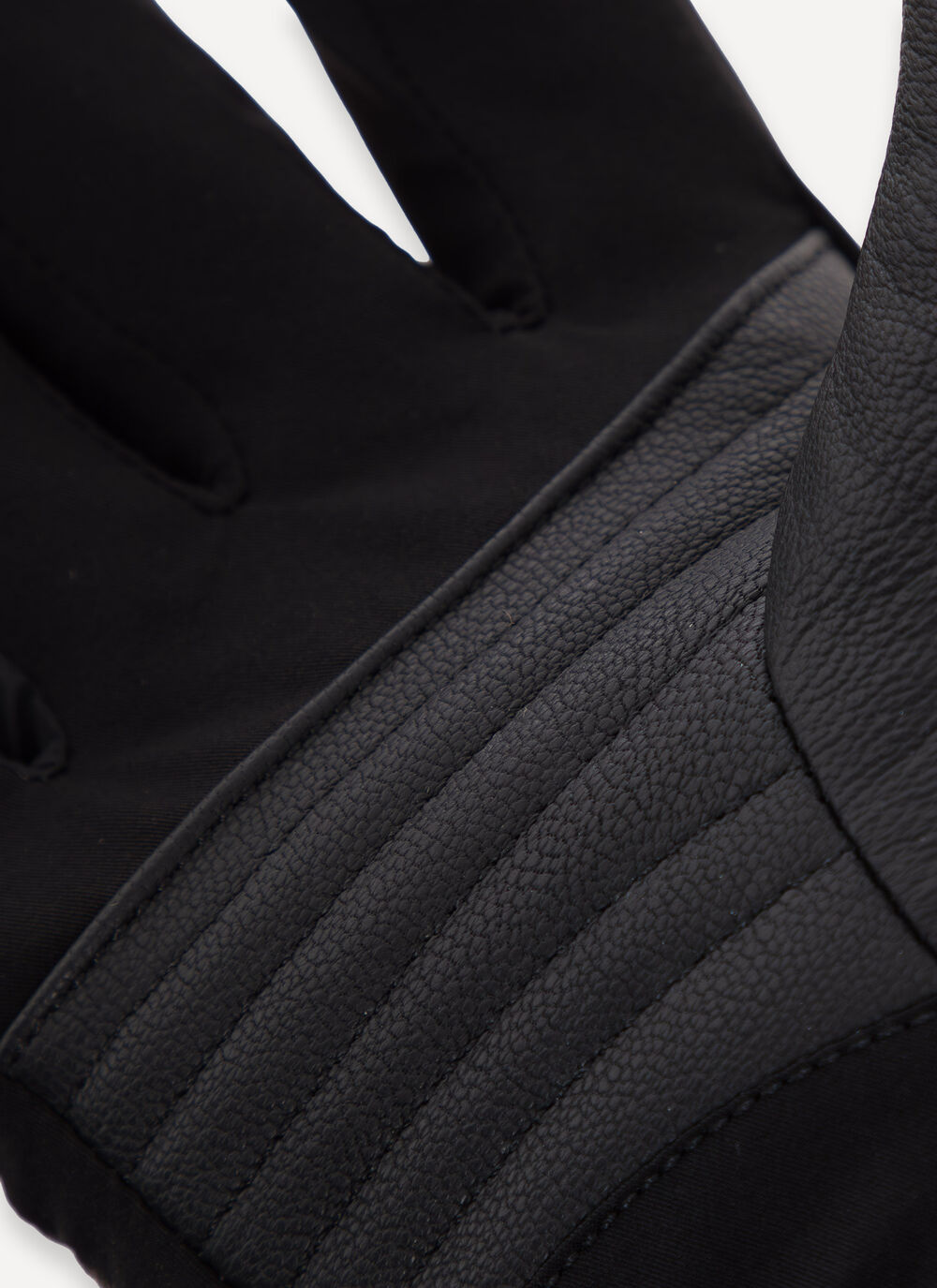 Women's extra-warm Performing ski gloves image number 1