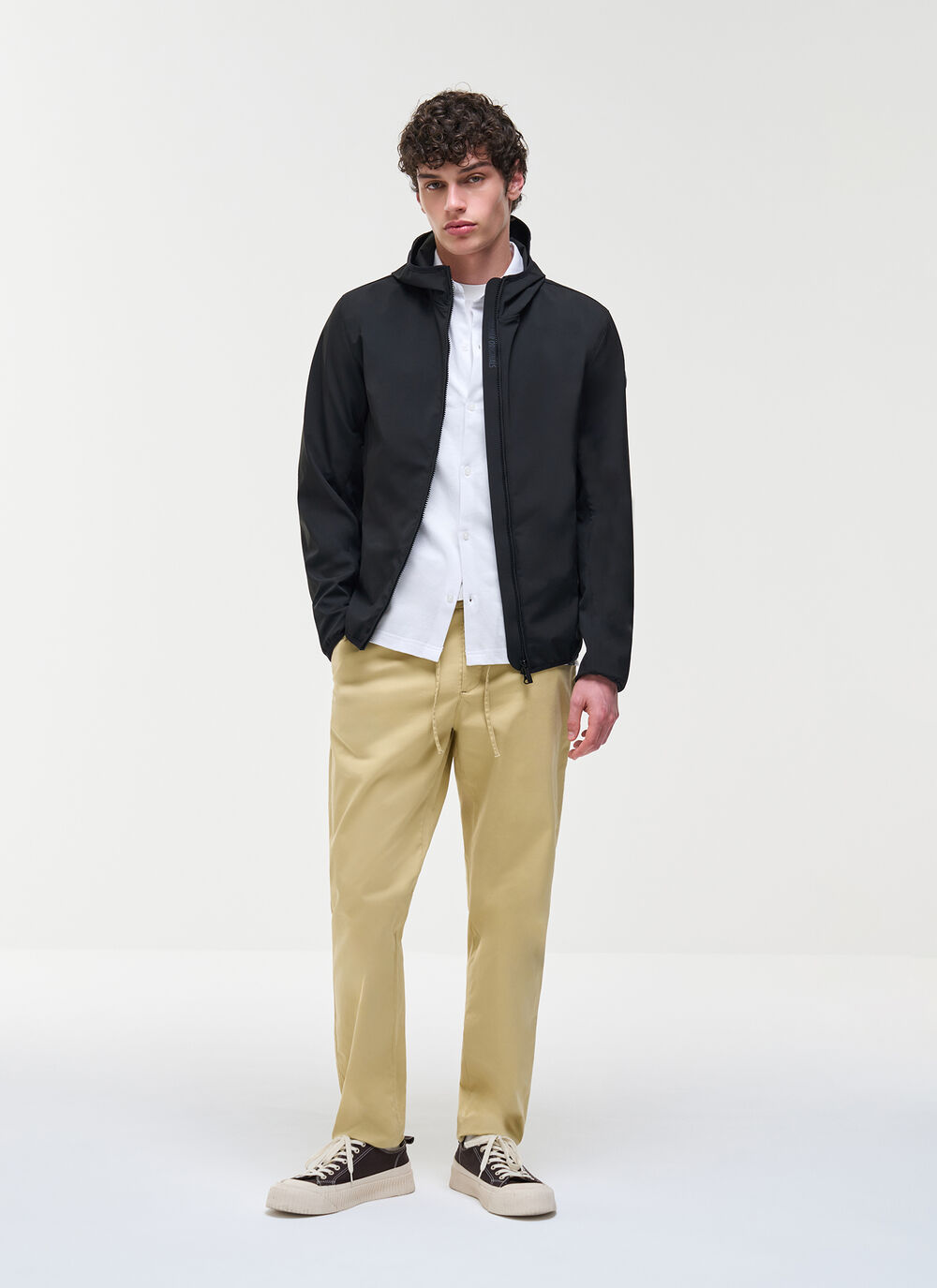 Softshell hooded jacket image number 0