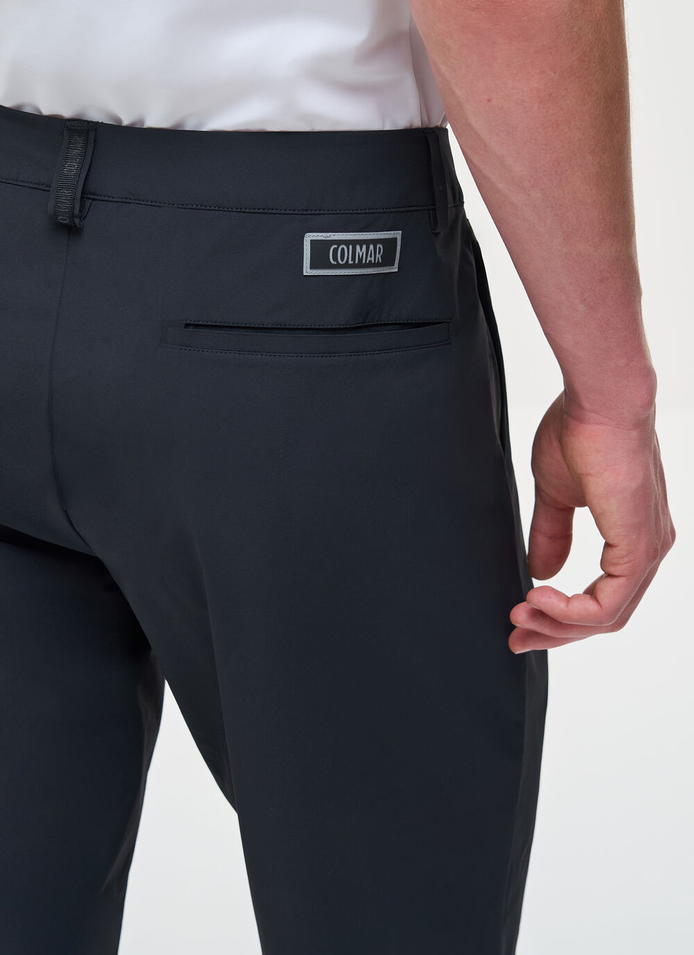 Bermuda shorts in bi-stretch fabric image number 2