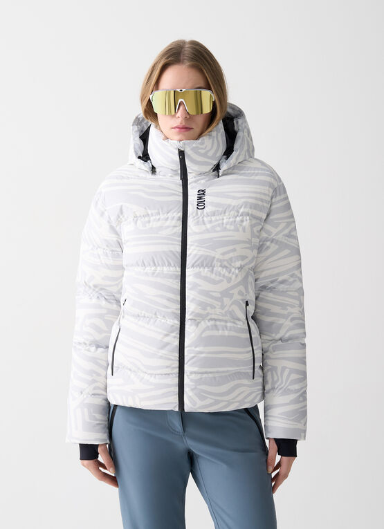 Scratchy padded ski jacket