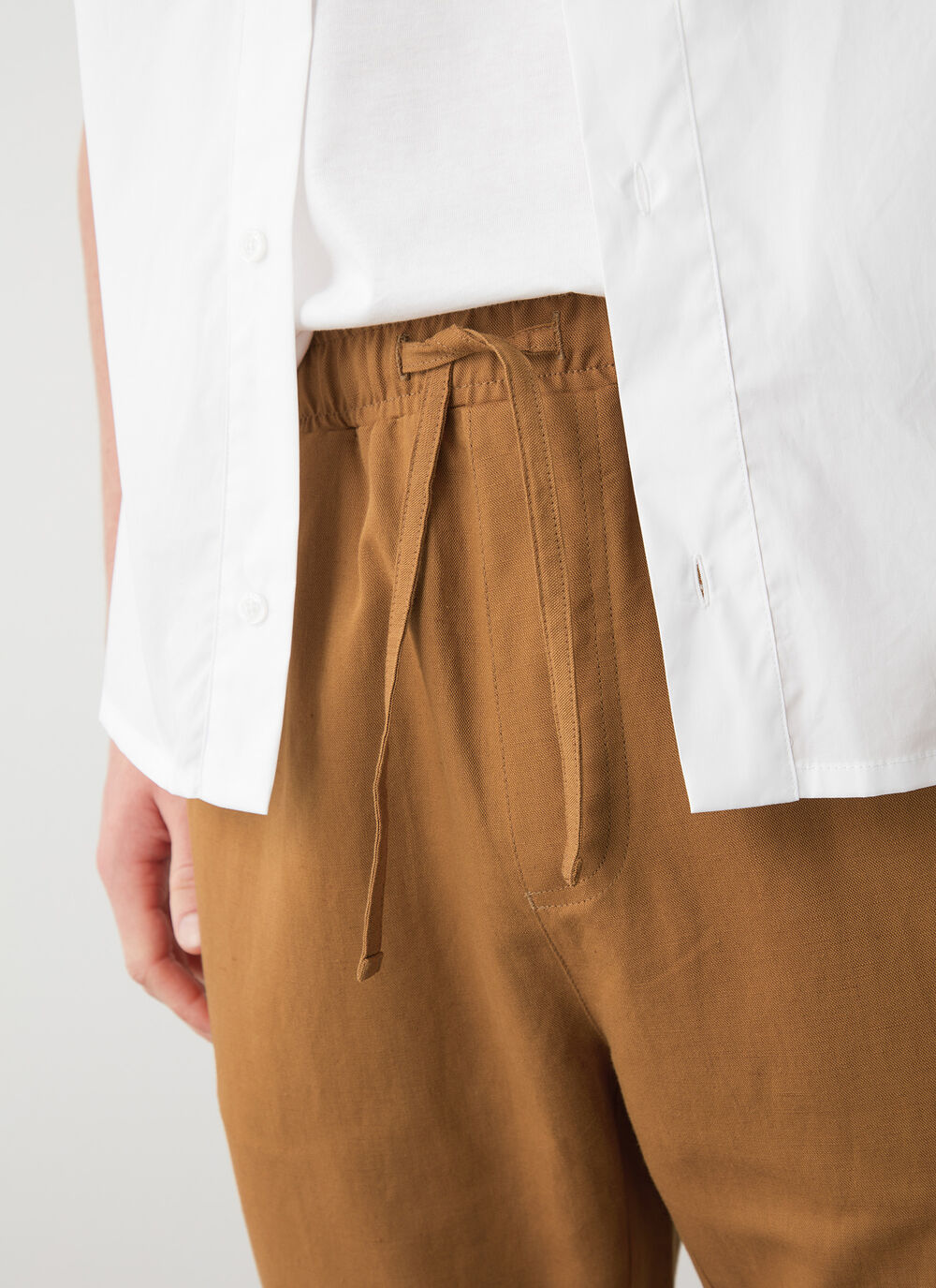 Linen trousers image number 2