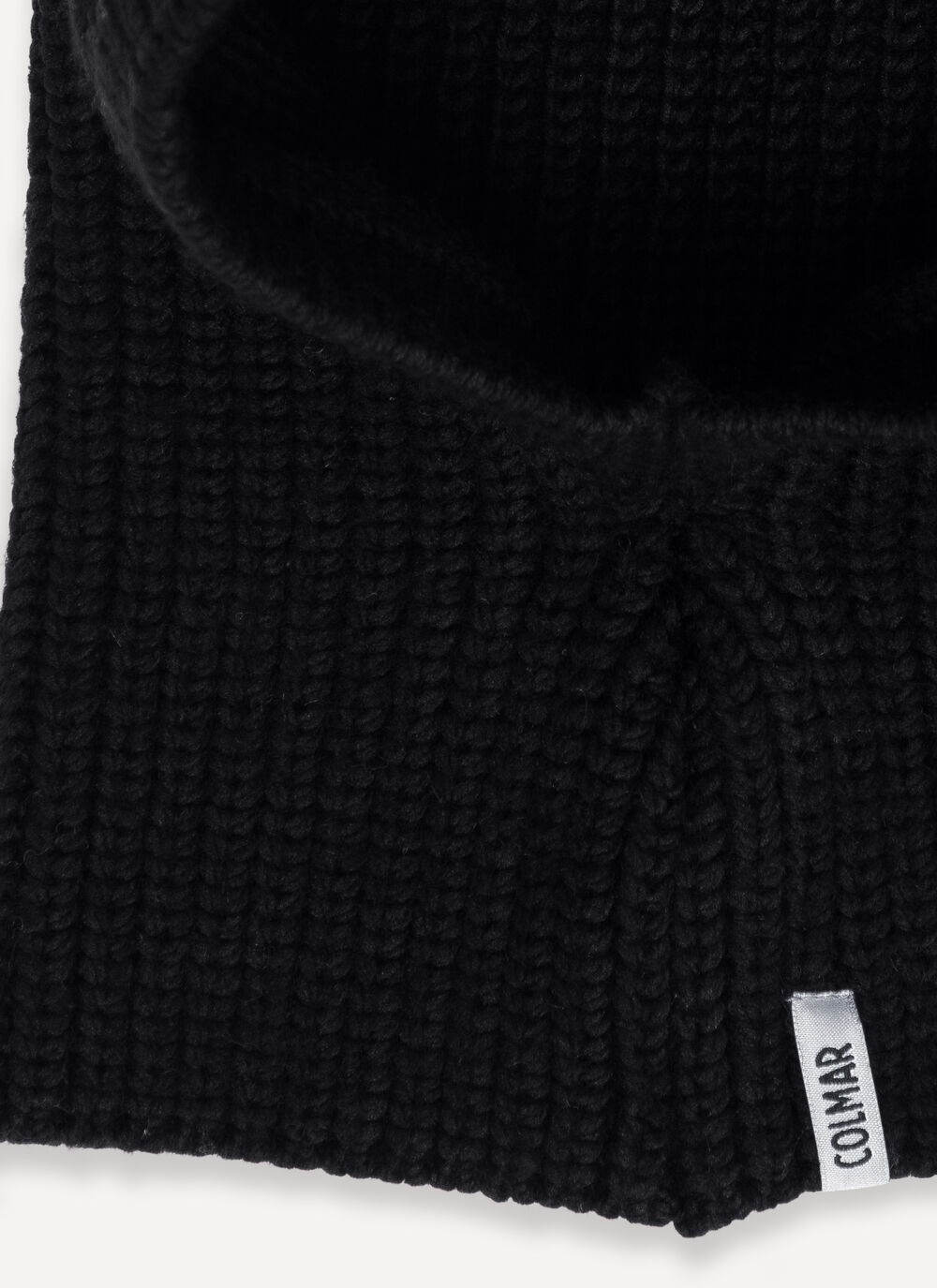 Women's knit balaclava image number 3