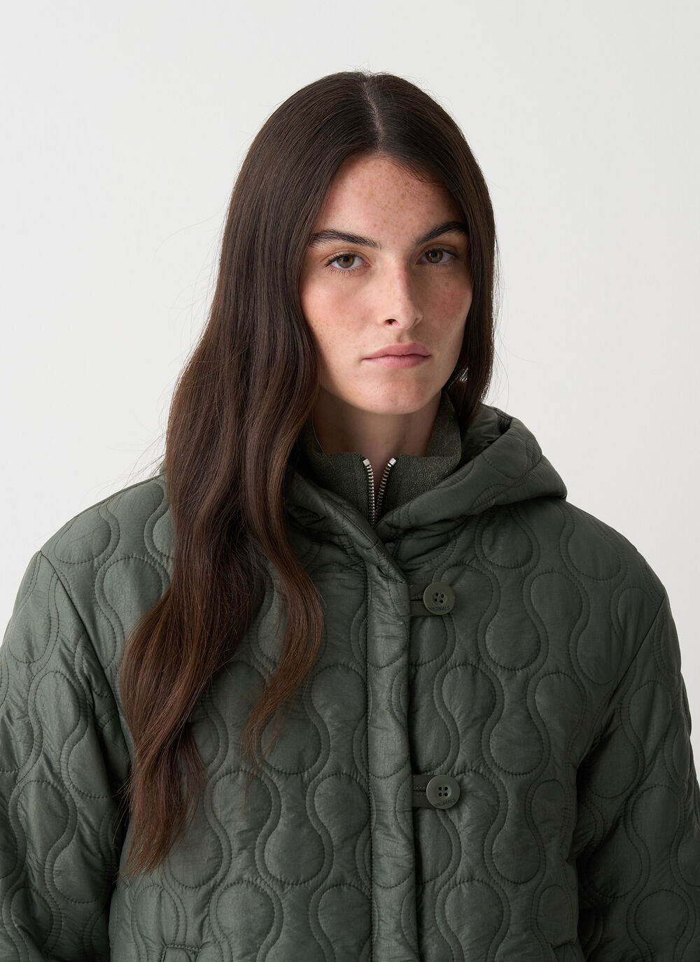 Light teardrop-quilted jacket. image number 2