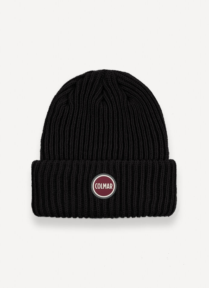 Oversized unisex hat with turn-up cuff image number 1