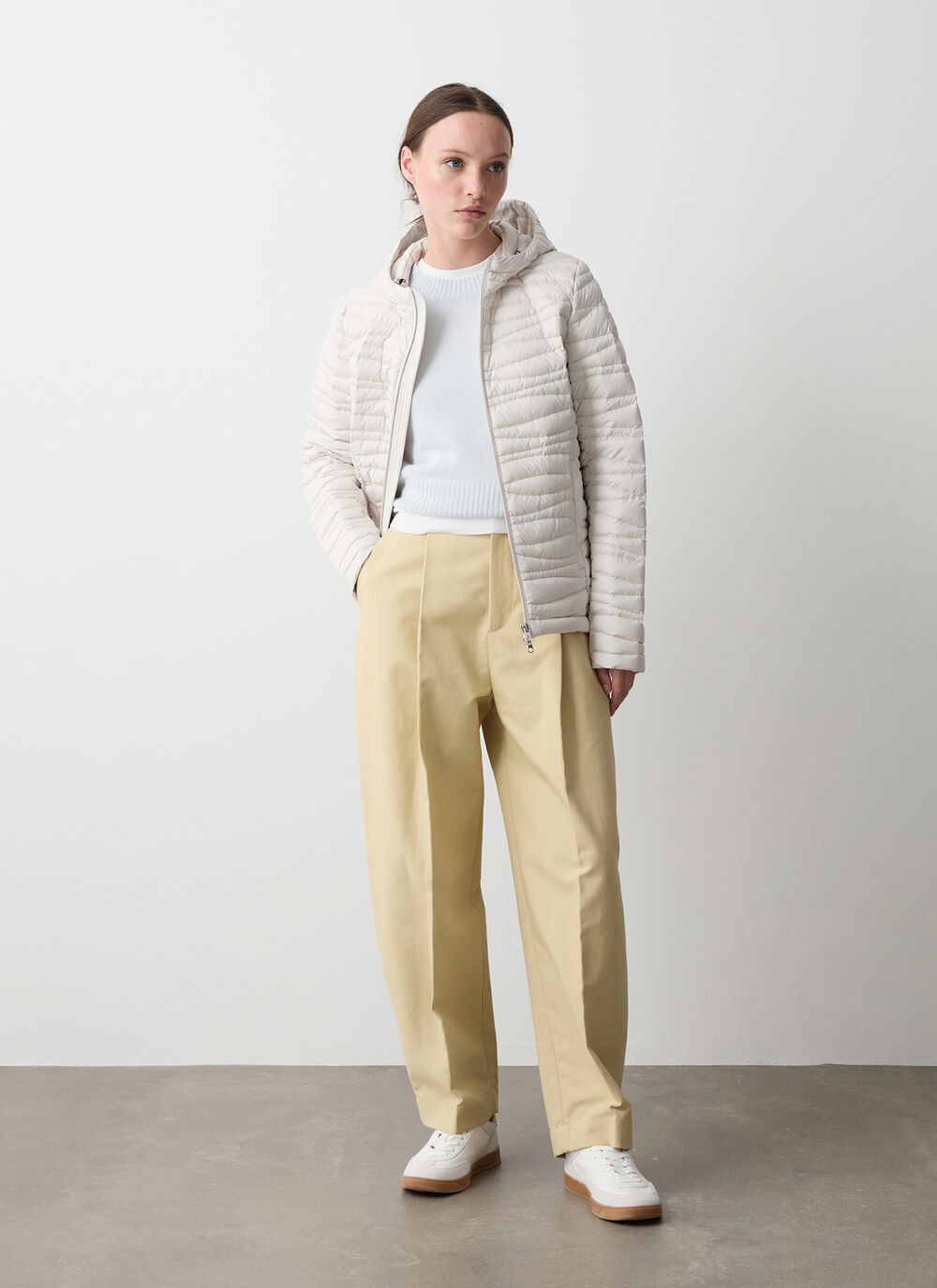 Hooded down jacket with wave quilting image number 0