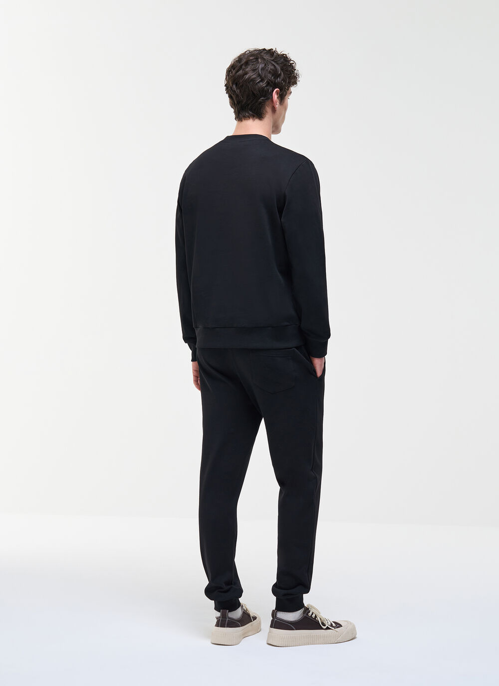 Crew neck sweatshirt image number 3