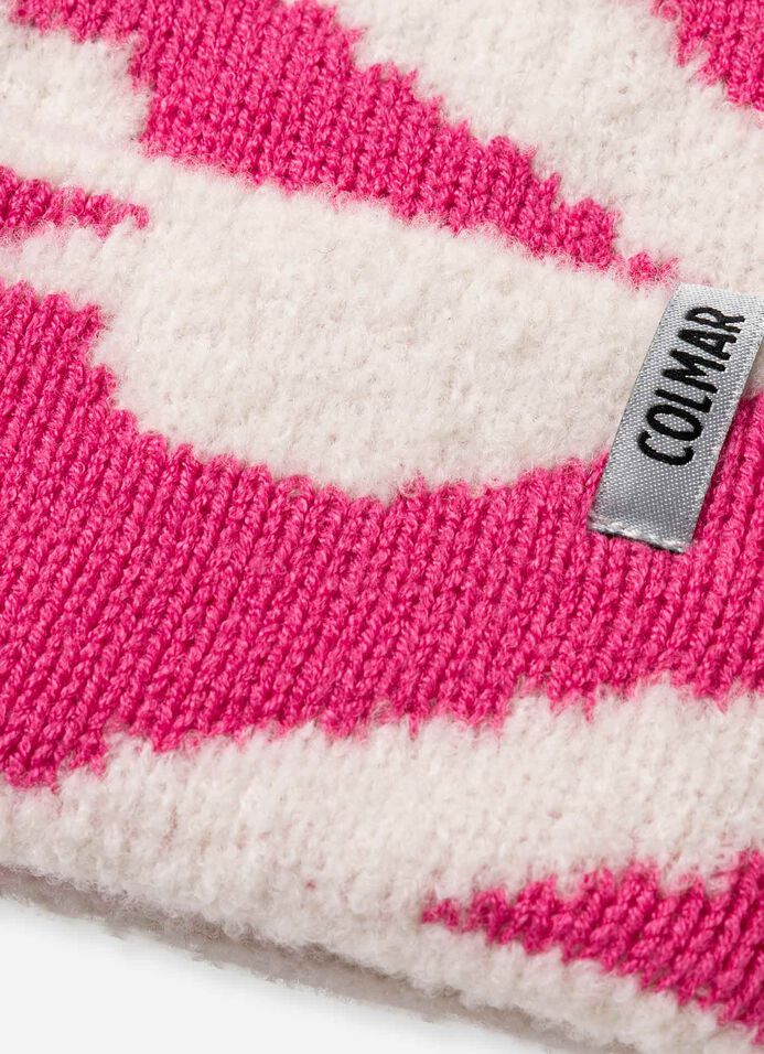 Girl’s Scratchy hat image number 3