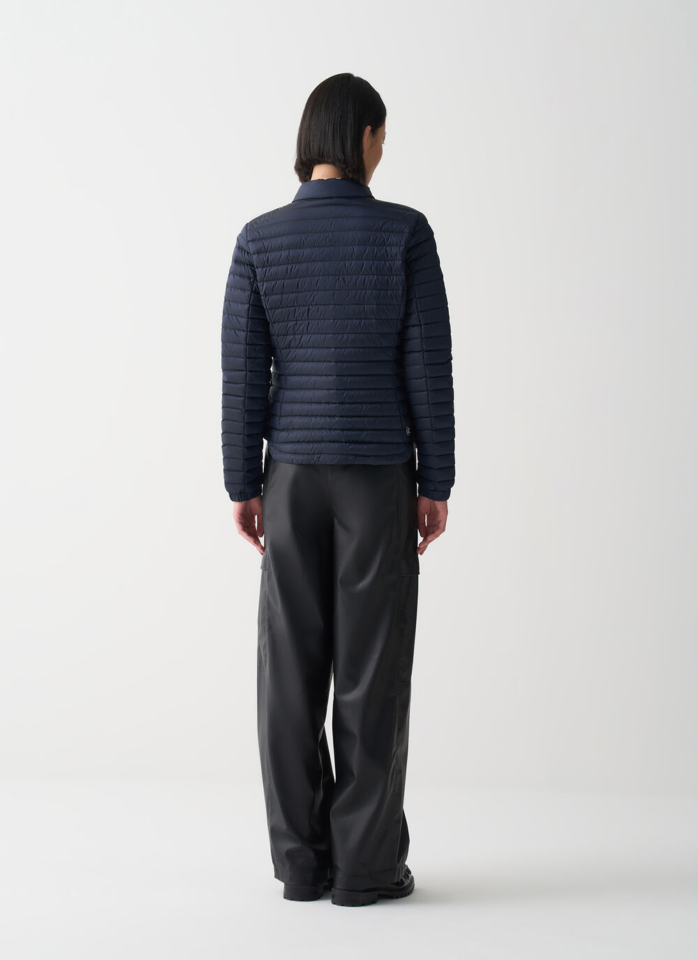 Lightweight down jacket image number 3