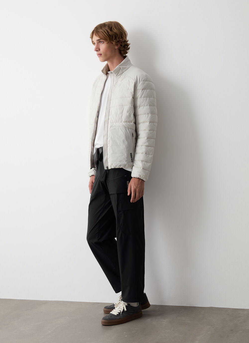 Light windproof jacket image number 1