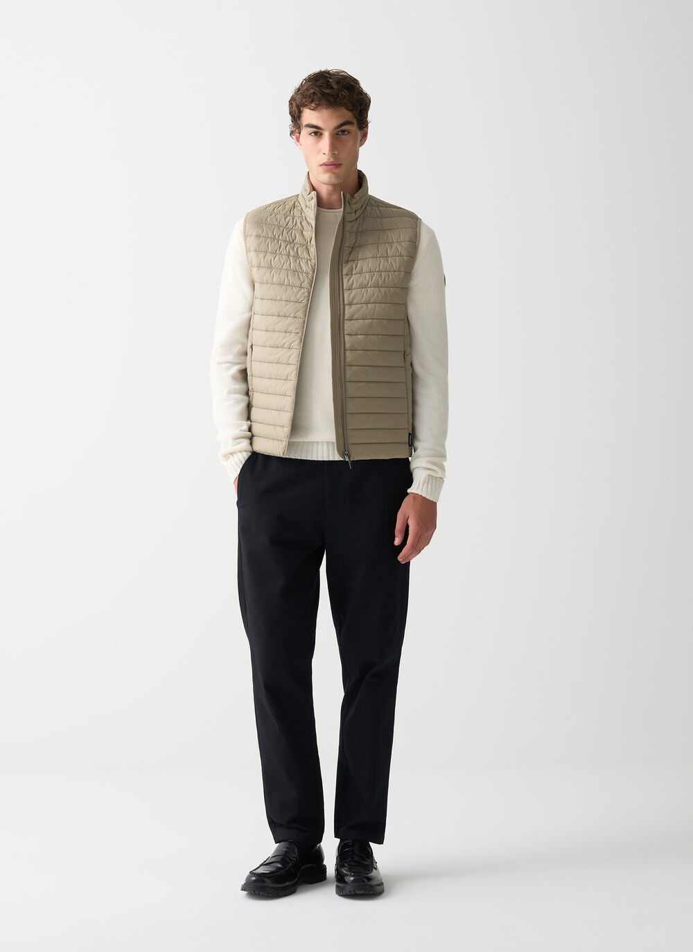 Ultra-lightweight vest image number 0