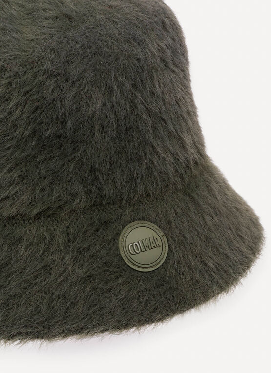 Teddy bucket hat