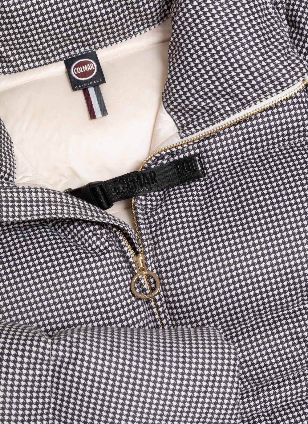 Houndstooth-print down jacket with high collar image number 6