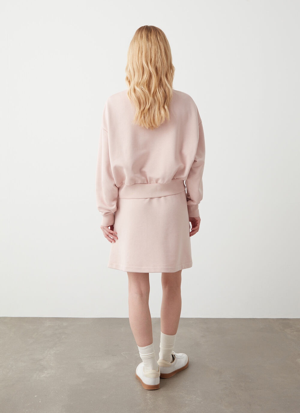 Felpa crop relaxed fit image number 3