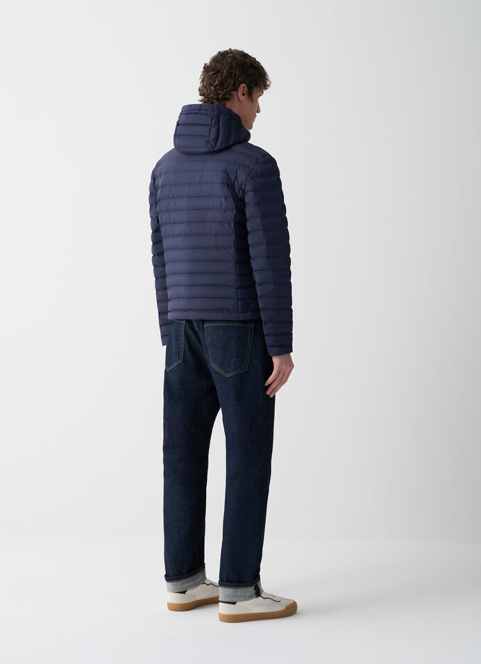 Seamless down jacket with hood image number 3