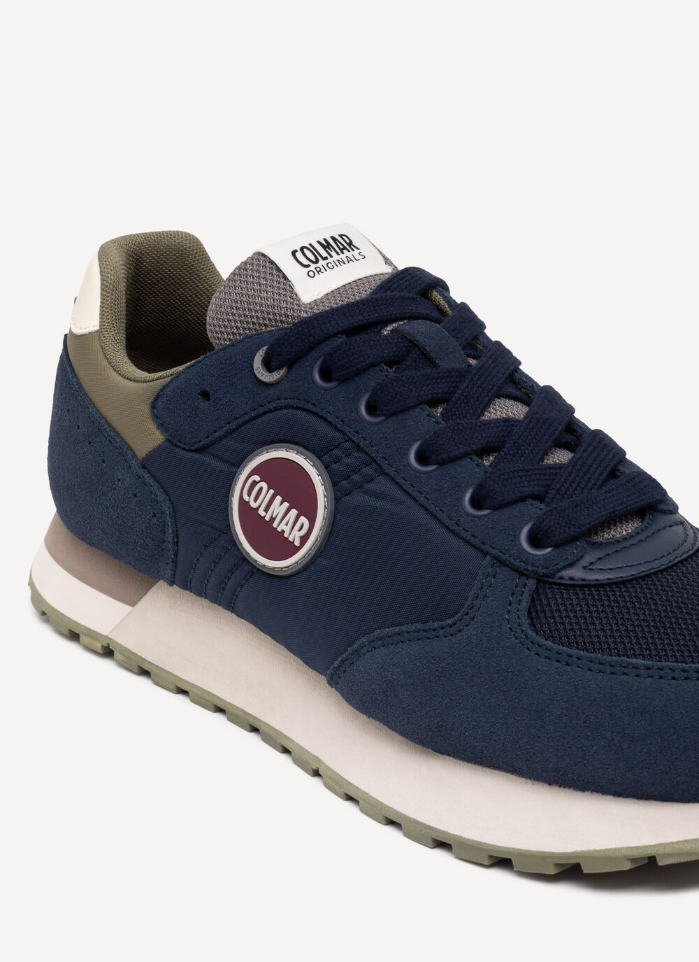 Travis Authentic men&rsquo;s sneakers image number 2