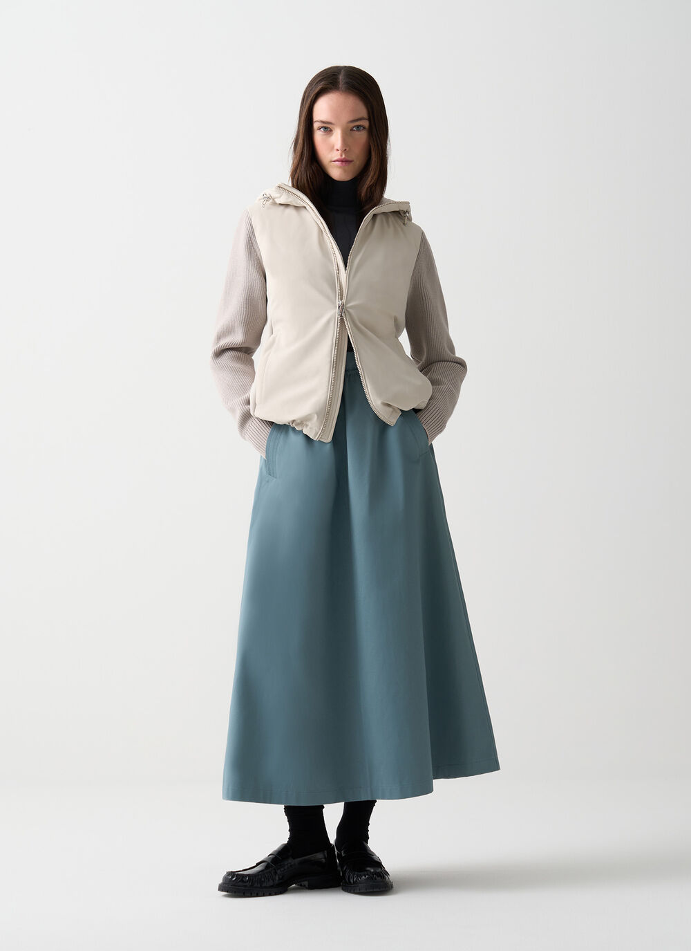 Padded jacket with knit sleeves image number 0