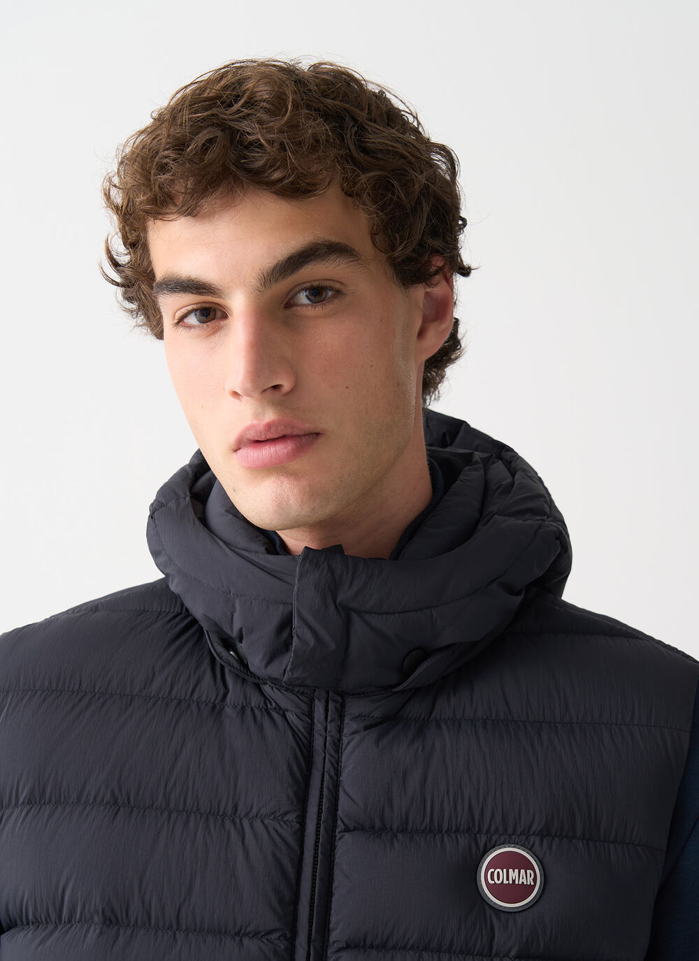 Vest with hood  image number 2