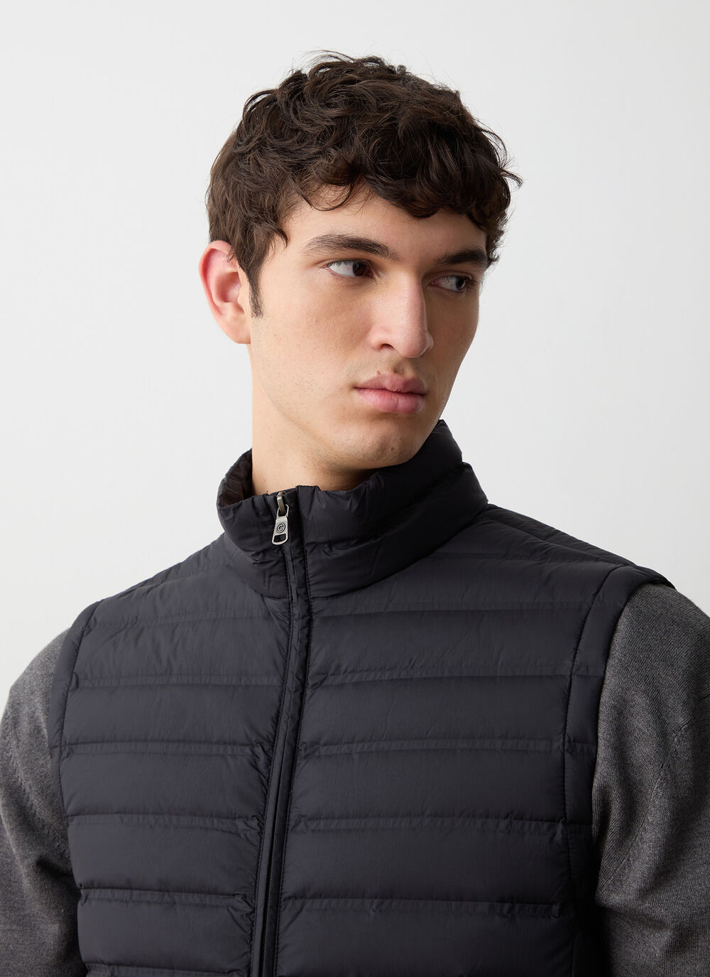 Down vest with seamless quilting image number 2