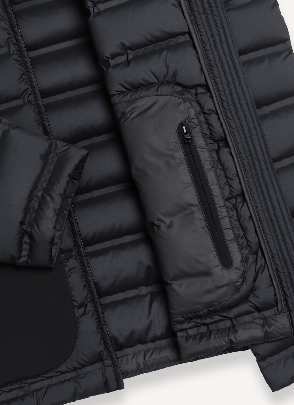 Seamless down jacket with stretch inserts