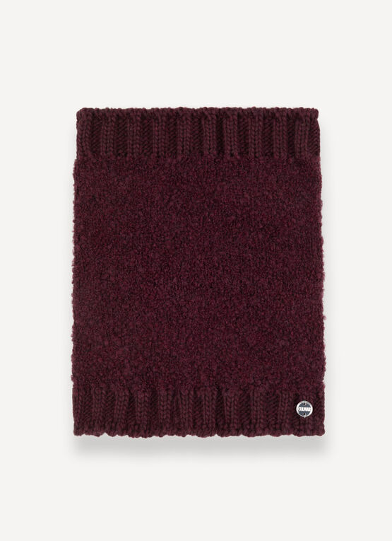 Bouclé yarn neck warmer