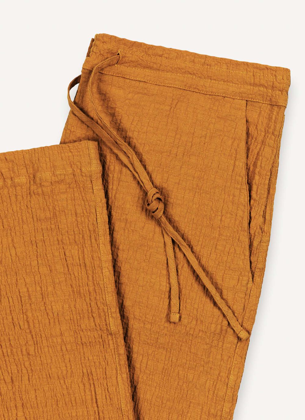 Pantalon en tissu gaufr&eacute; image number 6