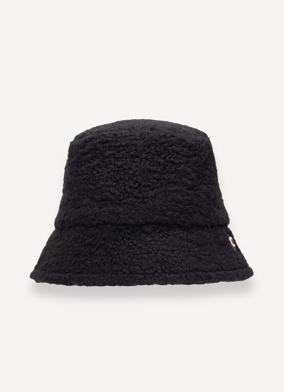 Teddy bucket hat