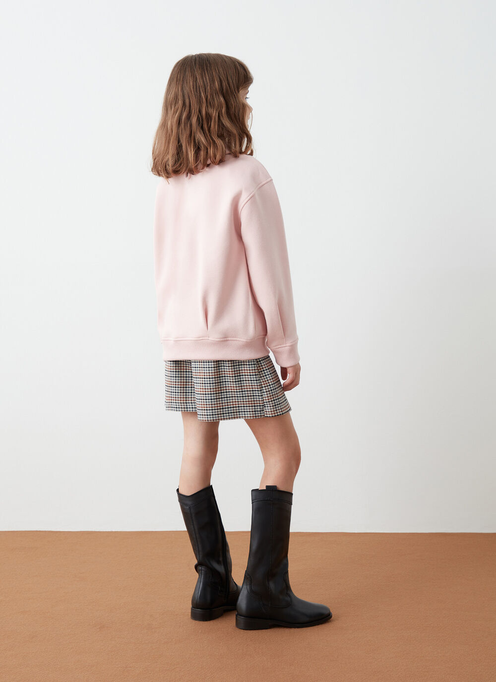 Sweatshirt with collar and darts image number 2