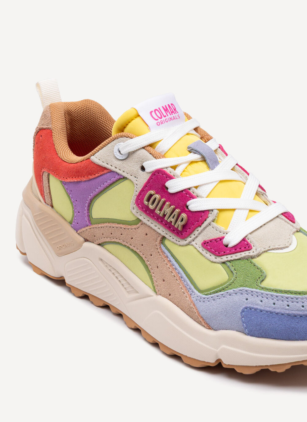 Women's Sneakers Garner Flashy image number 2