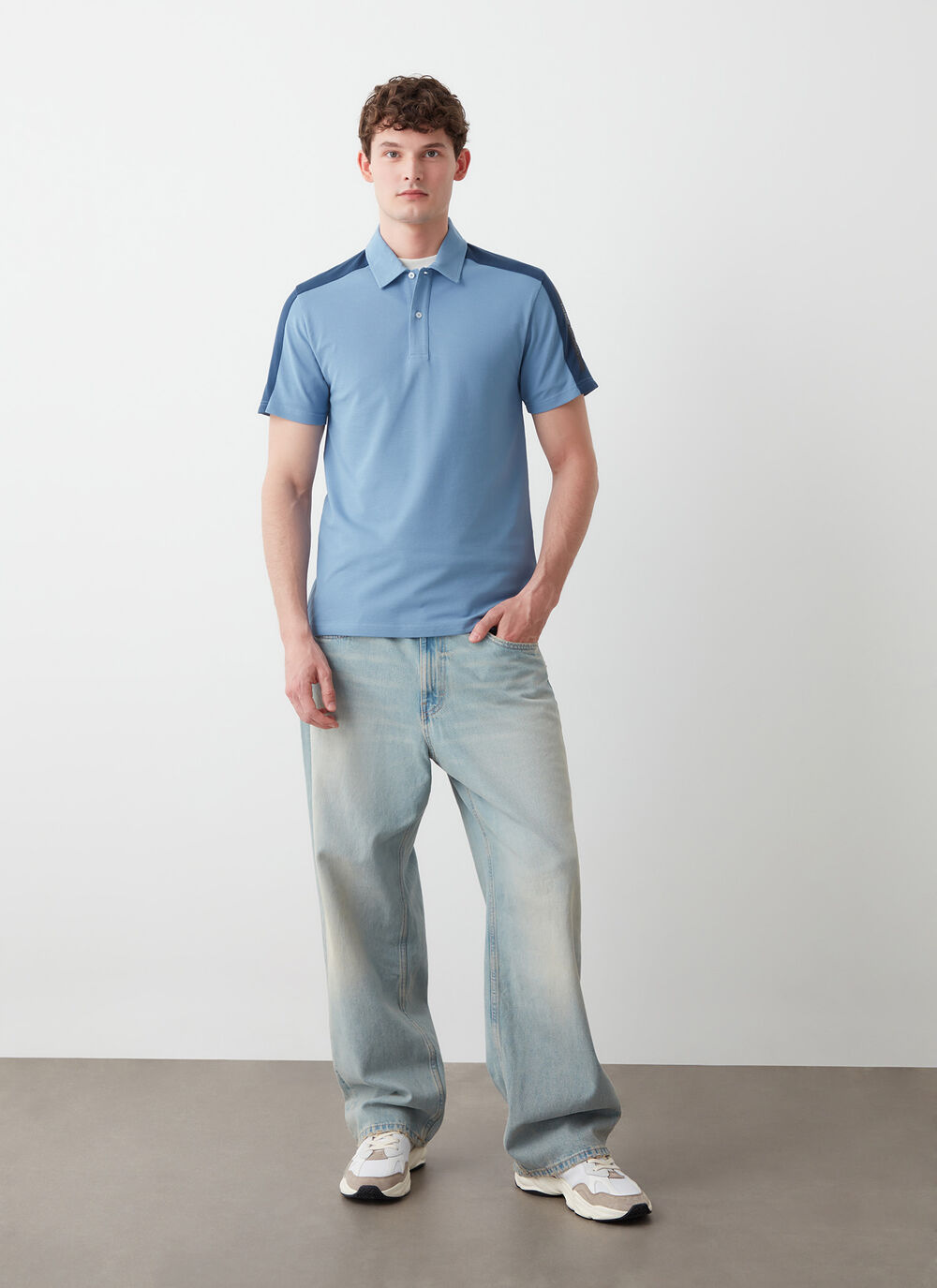 Two-tone piqu&eacute; polo-shirt image number 0
