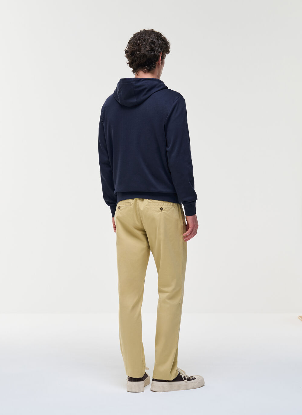 Hoodie in piqu&eacute; fabric image number 3