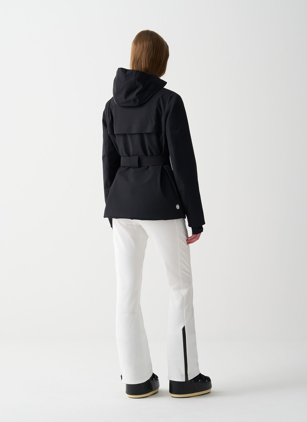 Shaped ski jacket with belt image number 3