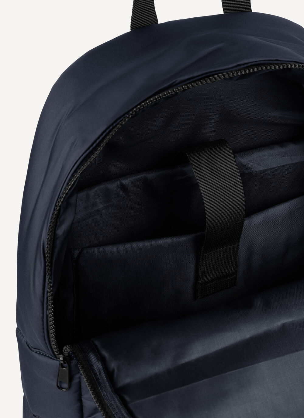 Sac &agrave; dos matelass&eacute; unisexe image number 3