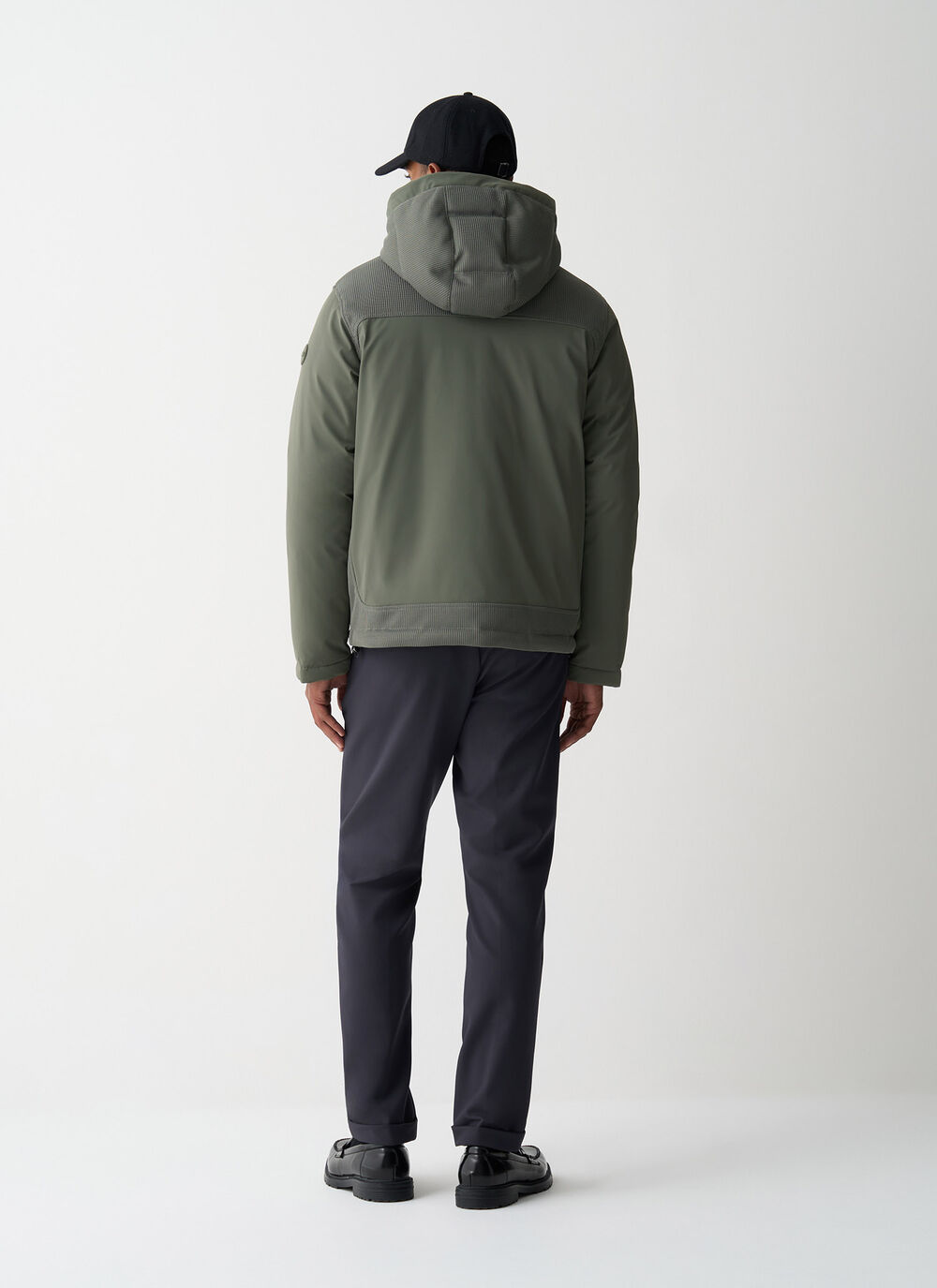 Bi-material hooded down jacket image number 3