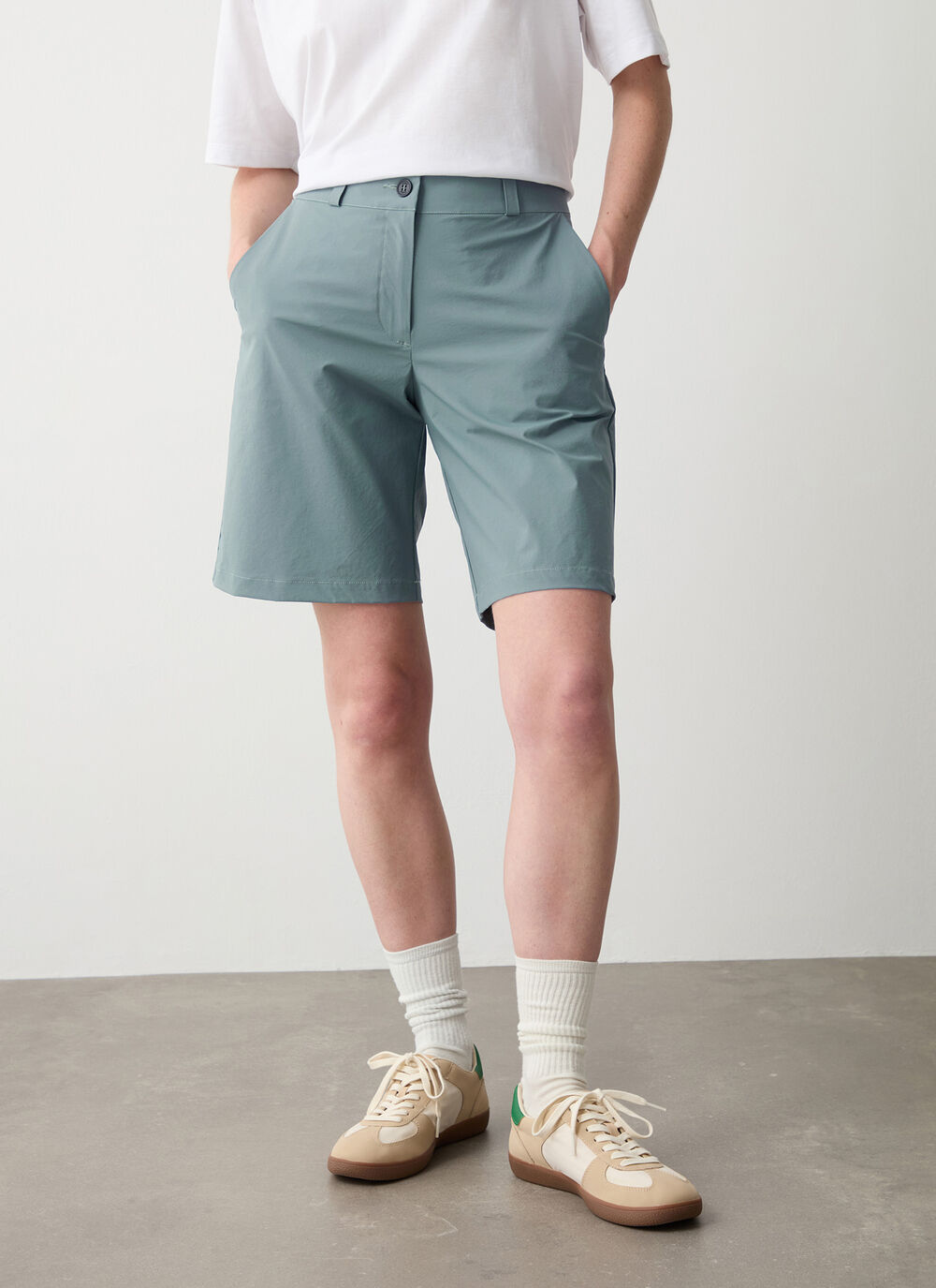 Technical shorts image number 2