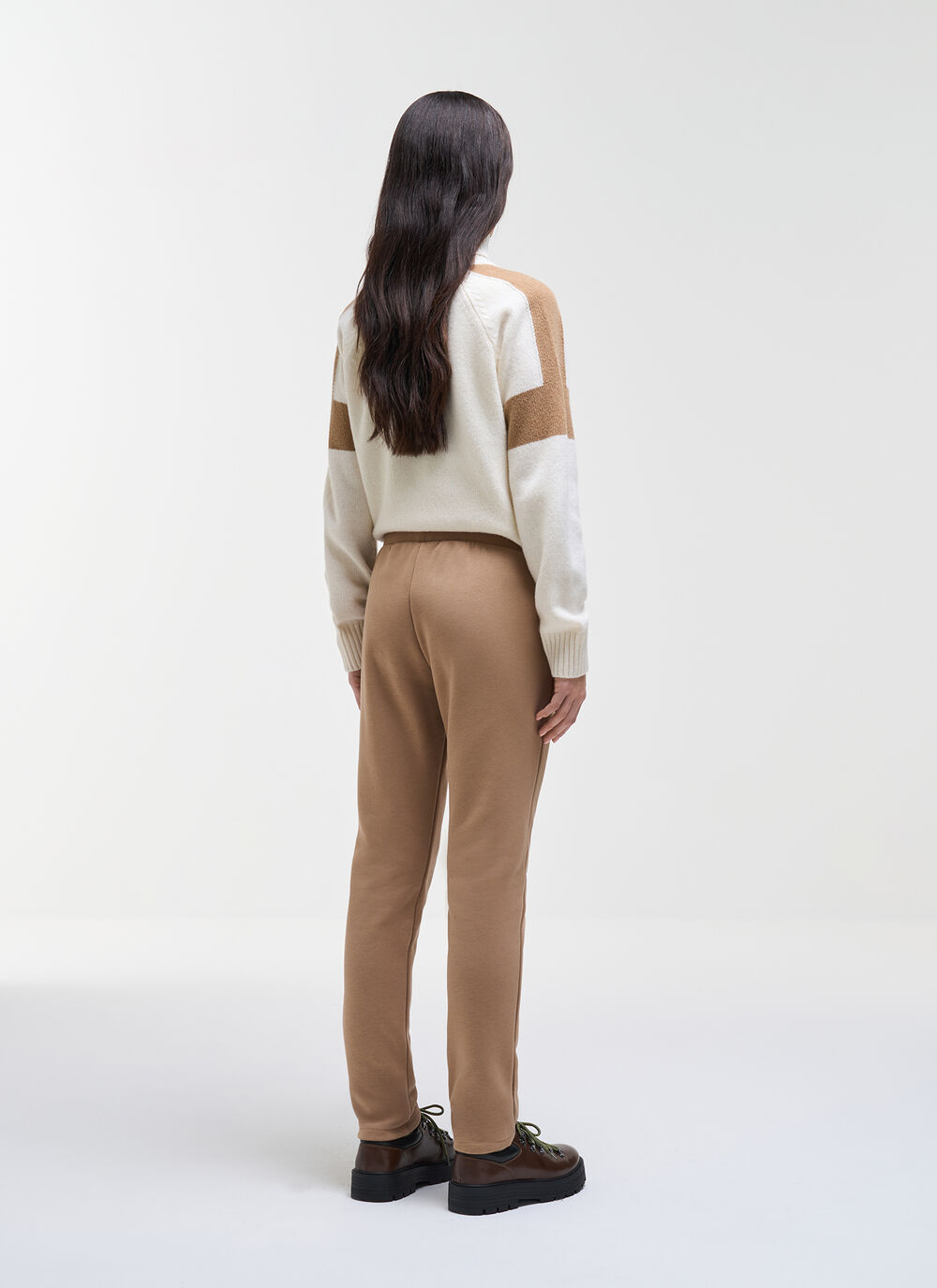 Cigarette sweatpants