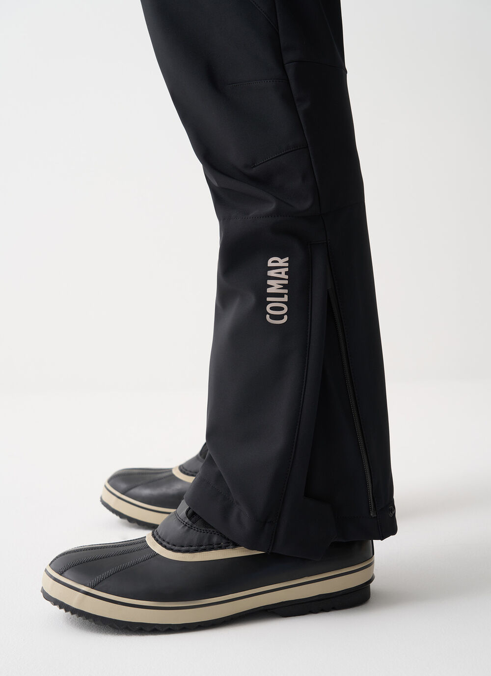 Softshell ski trousers image number 2