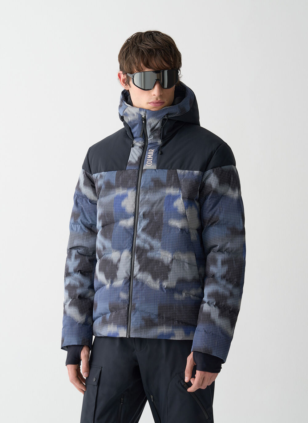 Camou Effect padded ski jacket image number 1