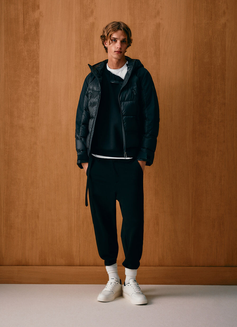 Down jacket with waxed sleeves image number 0