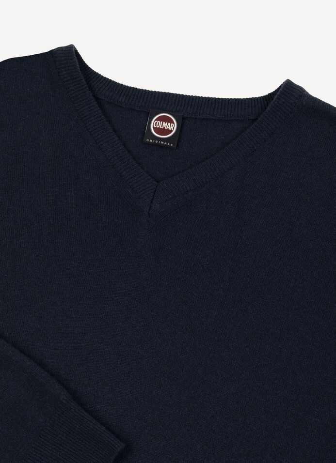 Cashmere stockinette-stitch V-neck pullover image number 5