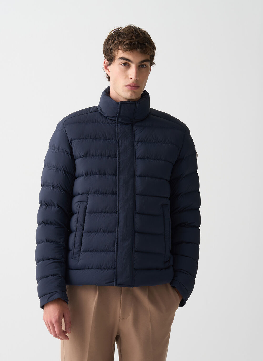 Down jacket with padded collar image number 1