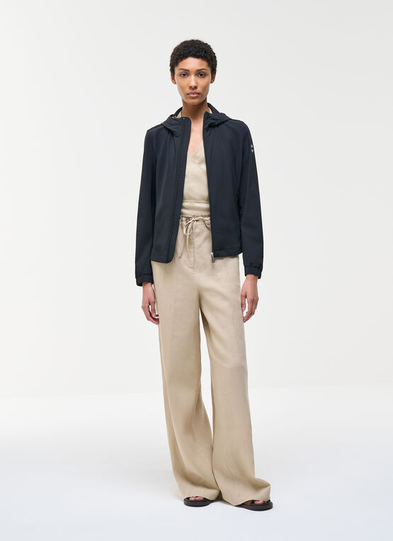 Stretch jacket with hood