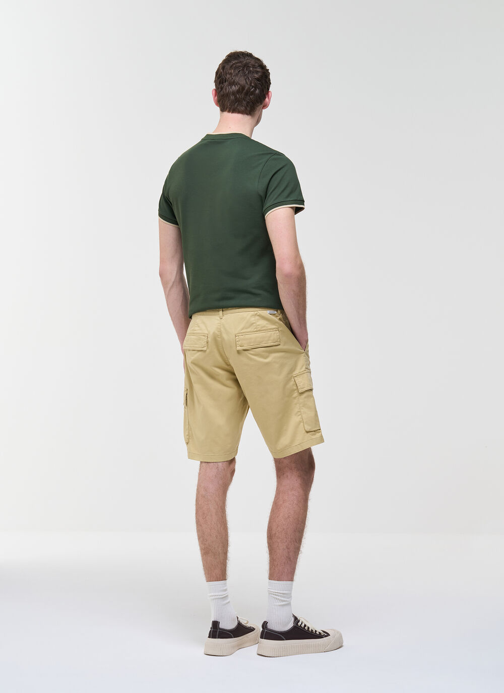 Cotton bermuda cargo shorts image number 3